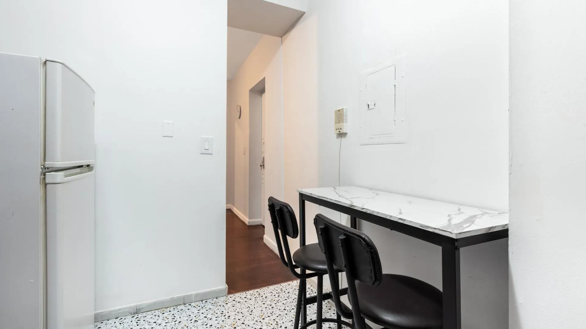 2 Bd Cozy Home In Manhattan Valley New York 0*,